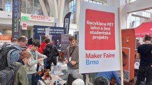 Naši studenti mají stánek na Maker Faire 2024.